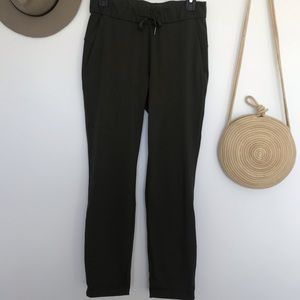 Lululemon On the Fly 7/8 pants